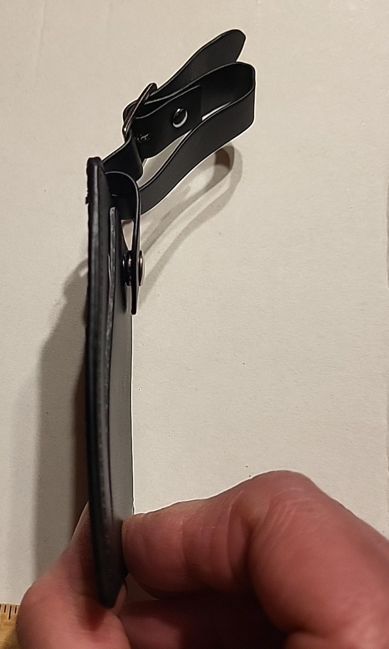 New Ariat Genuine Top Grain Leather Luggage Tag With Snap And Adjustable Buckle