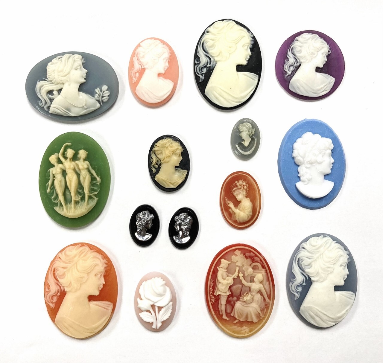 15 Vintage Assorted Resin Acrylic Cameos - DIY Jewelry Making & Repair Craft C80