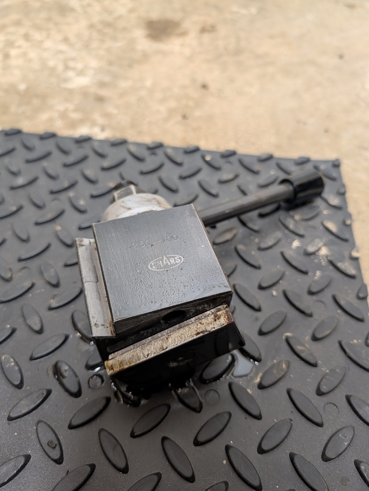 Genuine Shars 6 - 12" CNC AXA Piston Quick Change Tool Post 250-100