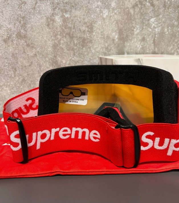 Supreme x Smith Snowboard Ski Goggles Red FW15 Colorway Limited Edition 2026 New