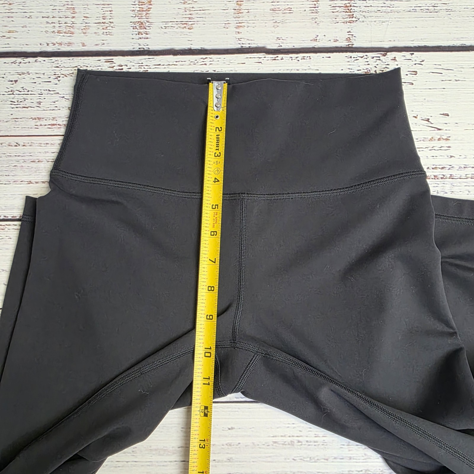 Lululemon Wunder Train Contour Fit High-Rise Tight 31" Black Size 8 Leggings