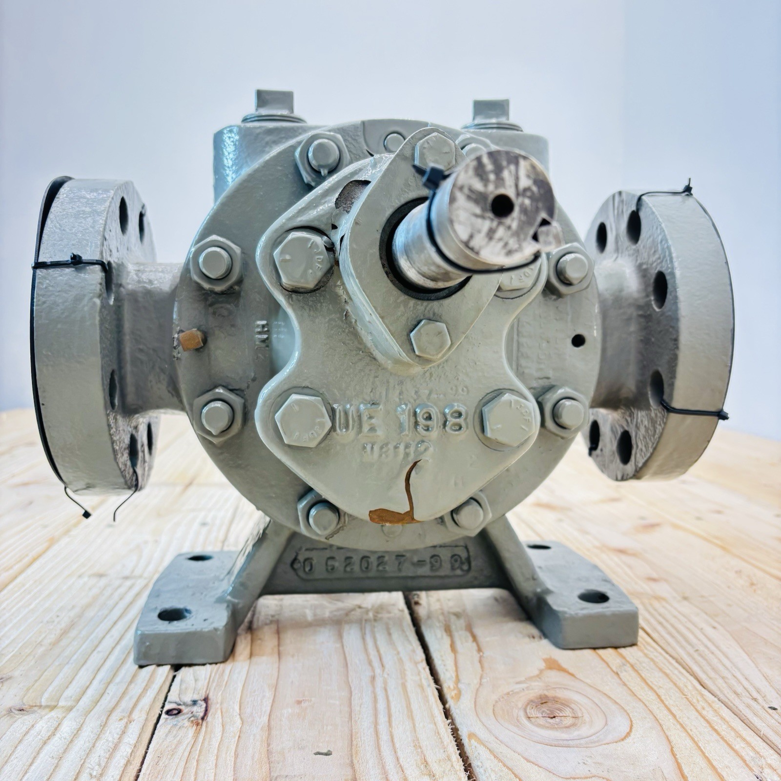 Flowserve 2.5 GRWM Rotary Gear Pump – New Spare Lube Pump