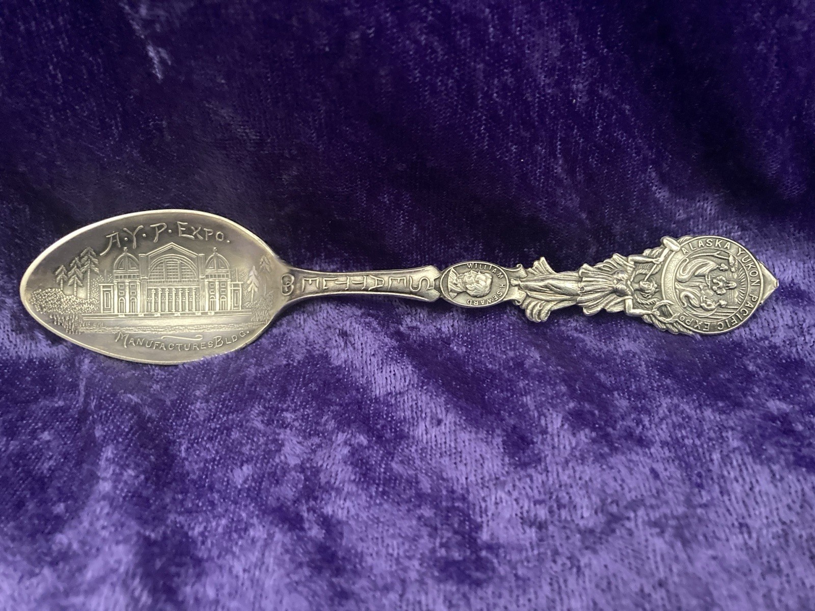 Alaska Yukon Pacific Exposition Souvenir Spoon Silverplate 1909