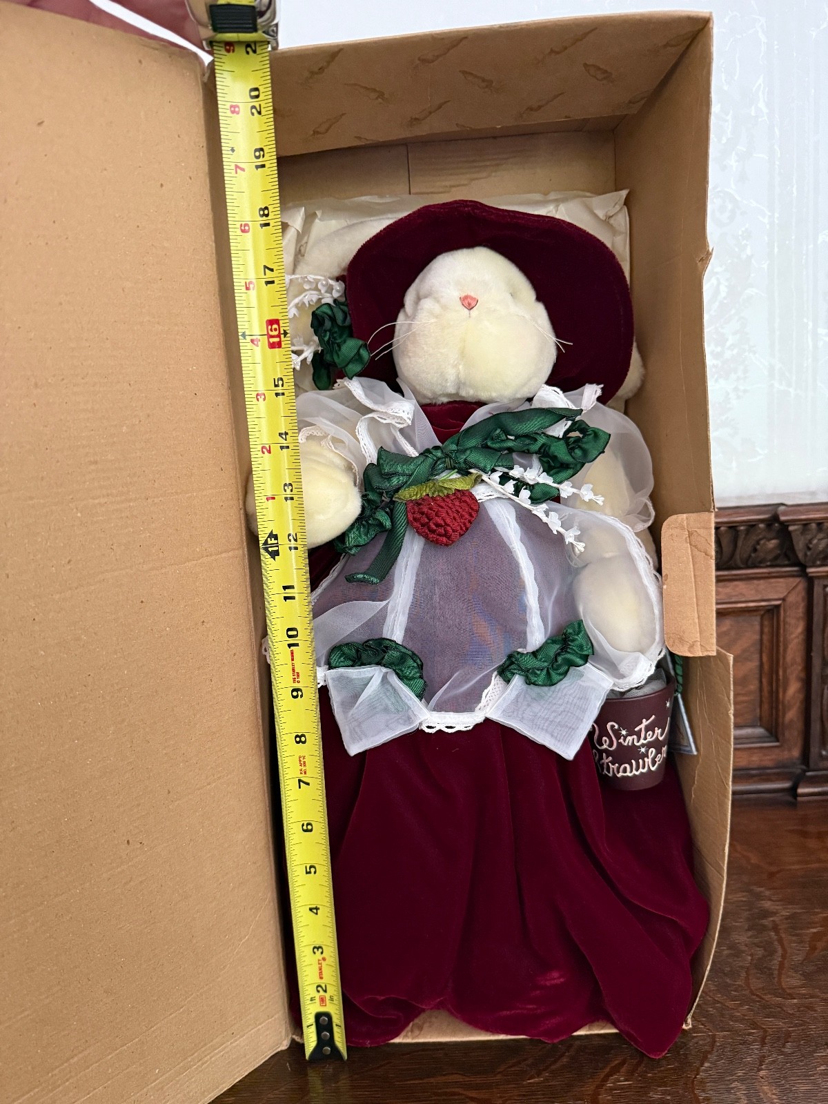 Bunnies By The Bay and Friends MISS WINTER STRAWBERRY Christmas Bunny NEW IN BOX