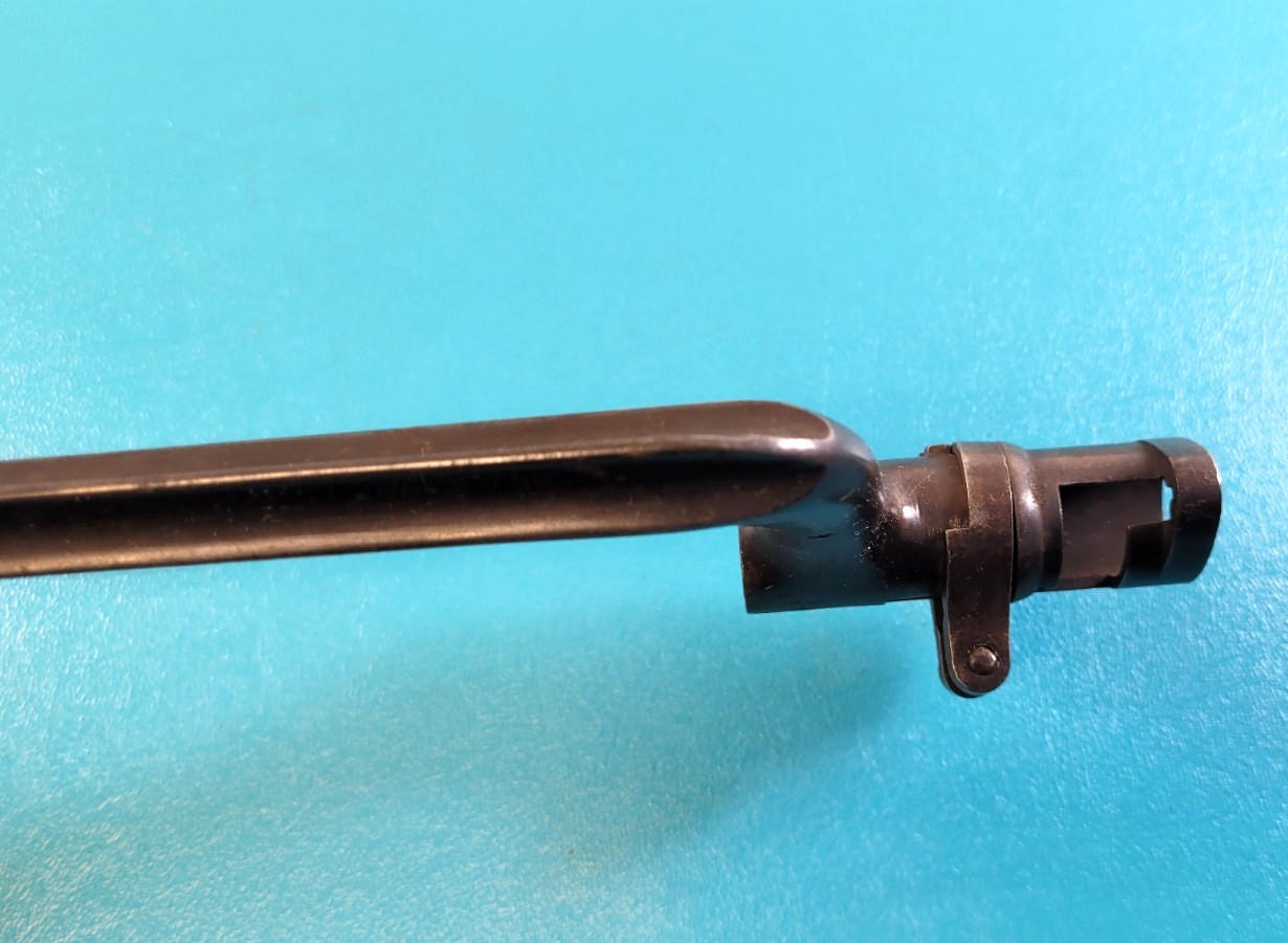 Swiss Model 1863 Peabody & Vetterli Rifle Socket Bayonet TR952