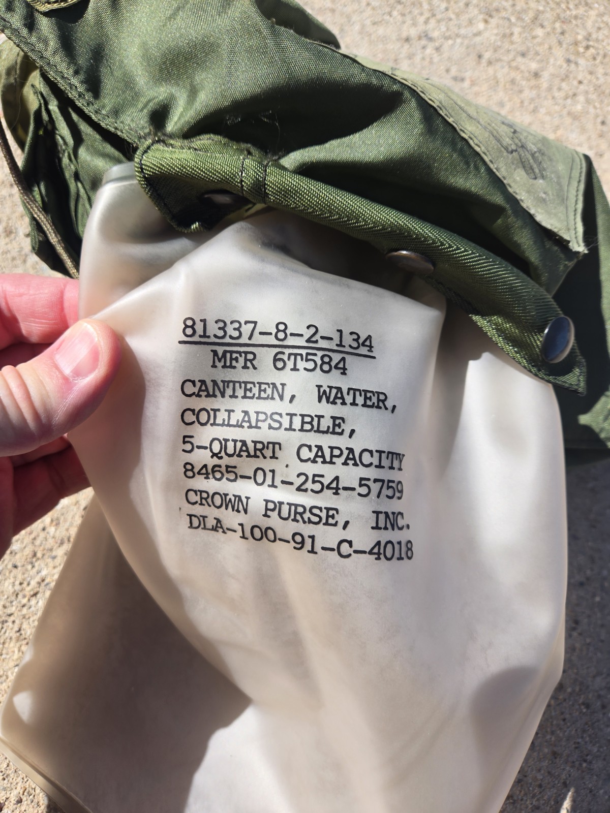 U.S. Military Issue 5qt Collapsible Canteen 8465-01-254-5759, OD Olive 💧