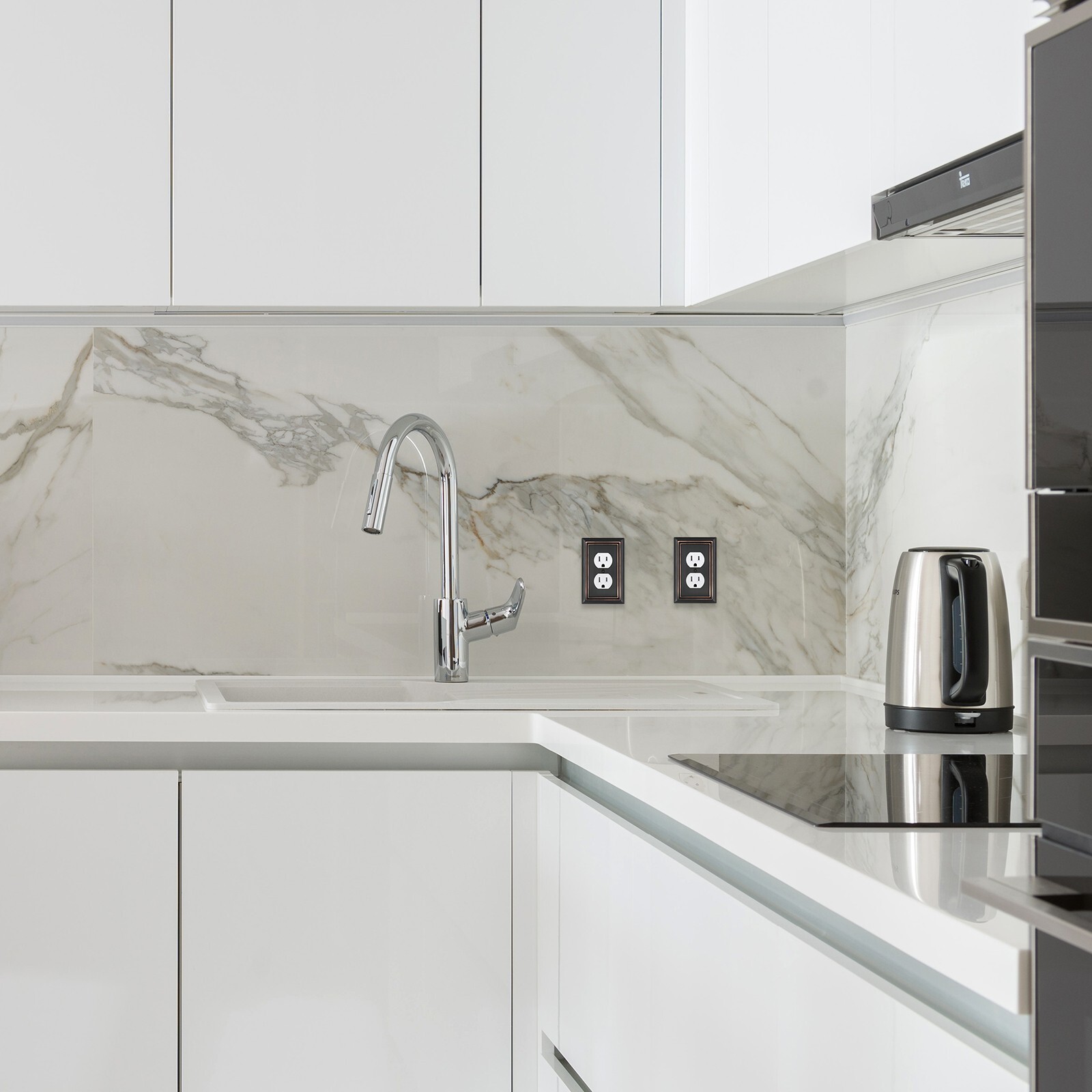 DEWENWILS 4-Pack Duplex Wall Plate, Metal Wall Outlet Cover, Aged Bronze, Duplex