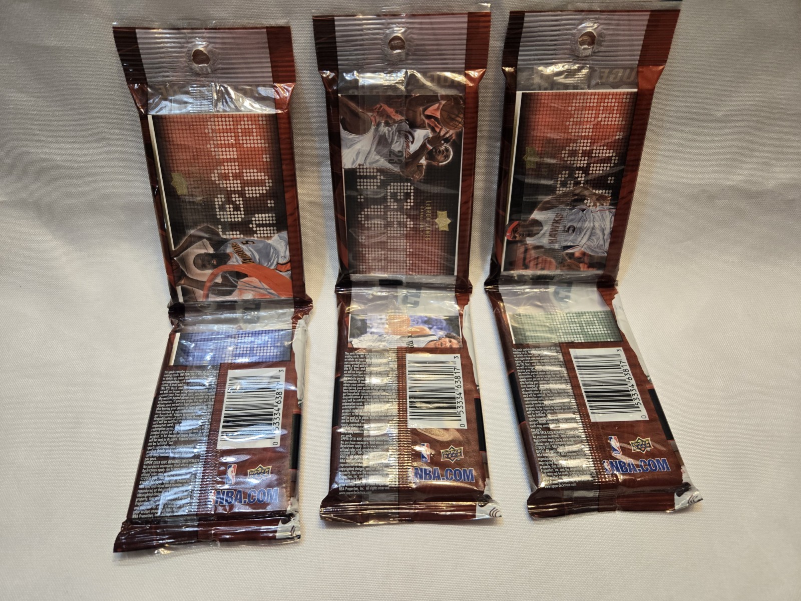 3 Sealed 2008-09 Upper Deck Basketball Hanging Value Packs LeBron James Showing