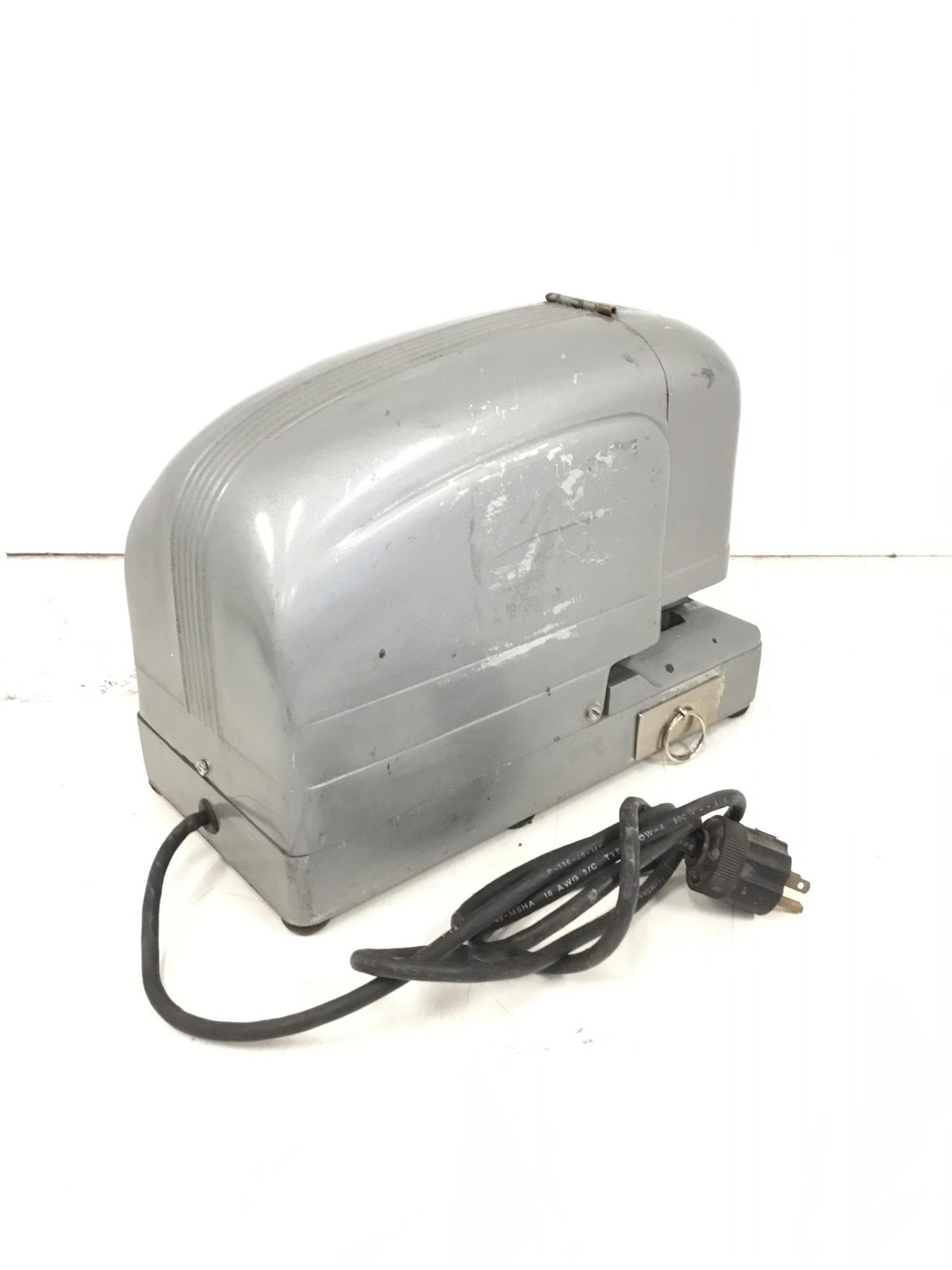 VINTAGE American Perforator Company Model 400 WORKING FREE SHIPPING