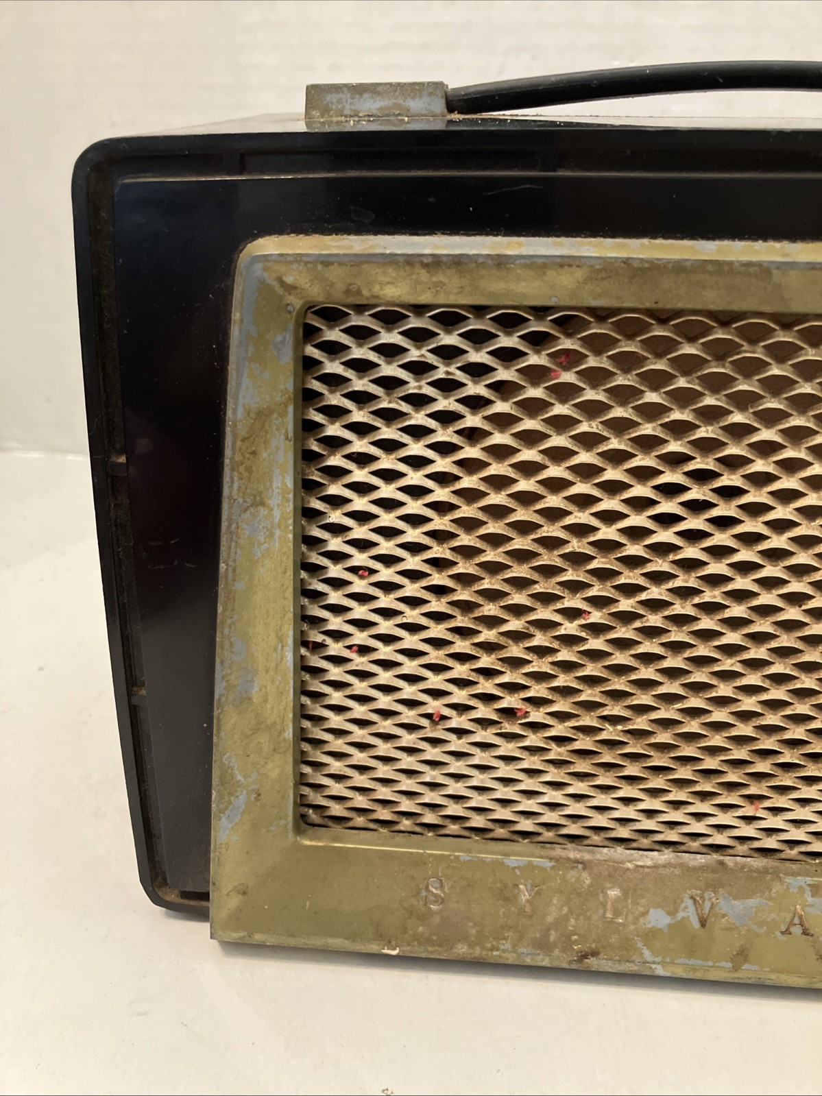 Vintage 1950’s Sylvania Model No. 614 AM Radio Parts And Repair Only