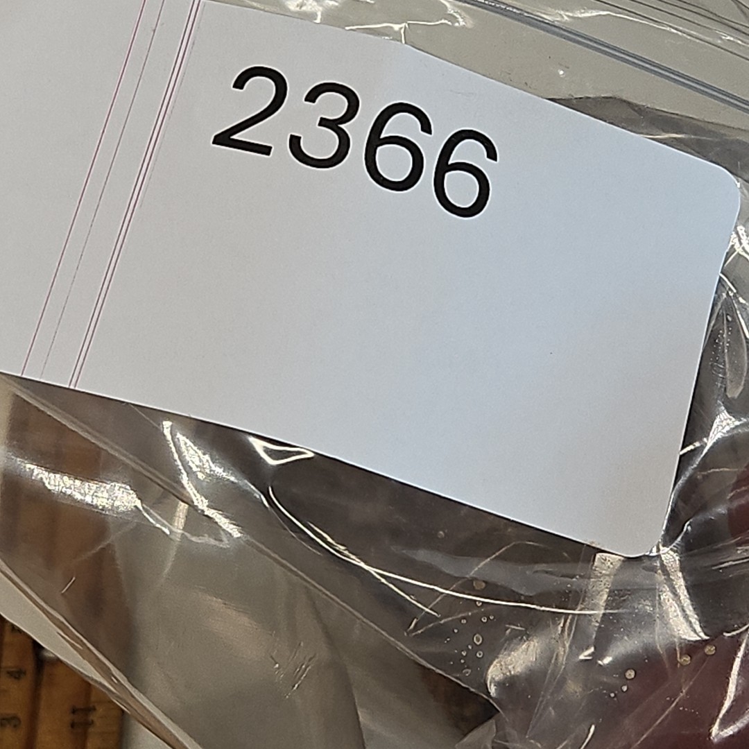 Royal blue agate rough. Spectacular blue colors, sharp banding 2LBS 4.7oz.