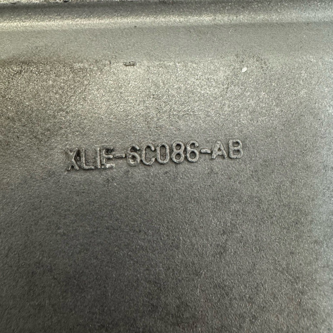 Genuine Timing Cover Lincoln Blackwood Navigator 5.4L 1999-2003 XL1E-6C086-AB OE