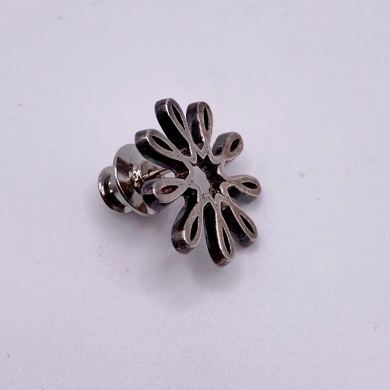 Sterling Silver Flower Pin By Leeds And Son On Original Box