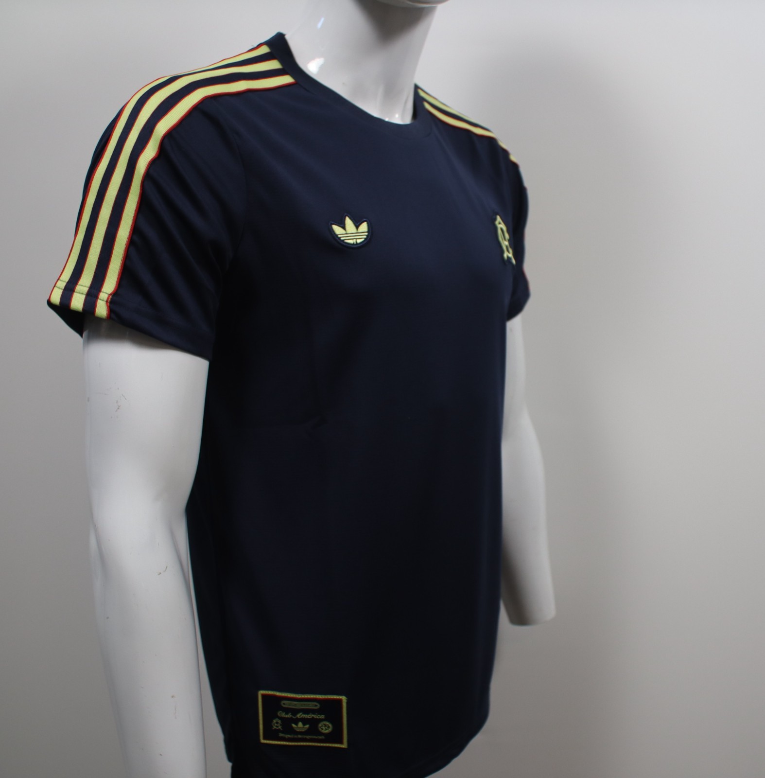 CLUB AMERICA ICONICA AZUL (Talla Reducida) slim fit