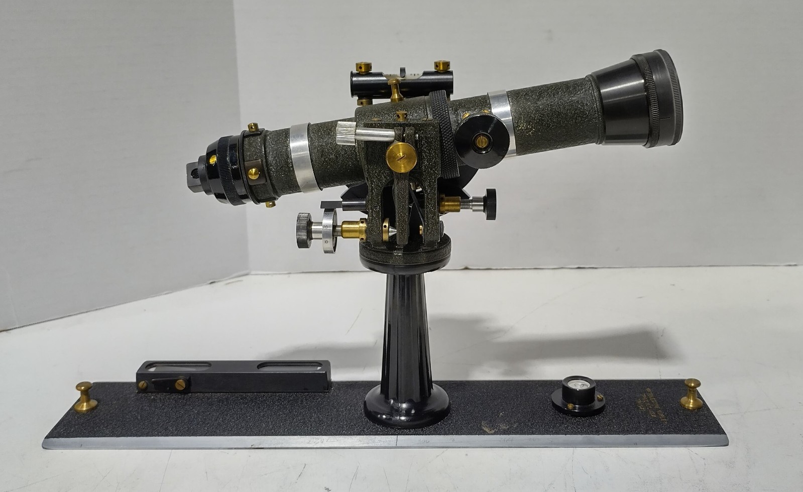 Teledyne Gurley 582 Standard Plane-Table Alidade w/Case Vintage post-1968 TN1071