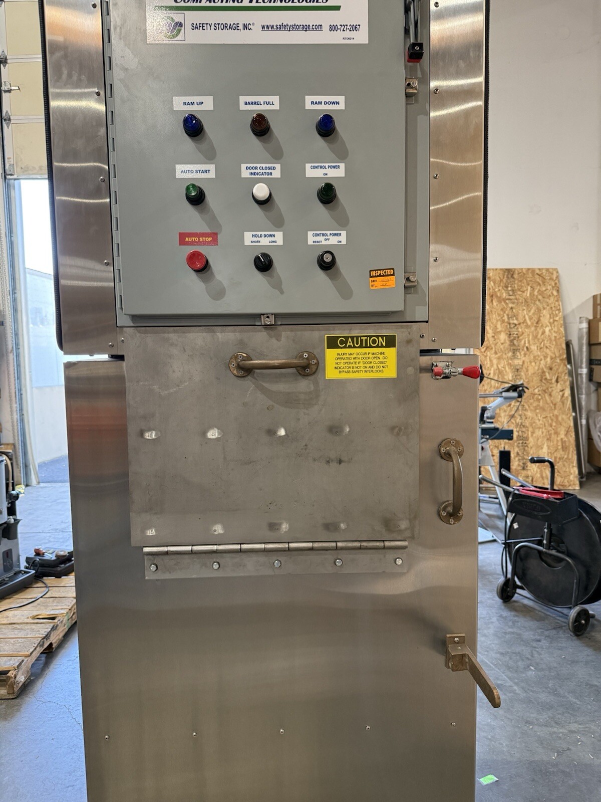 CTI 8560 In drum hazardous material compactor 55 Gallon Drum Compactor