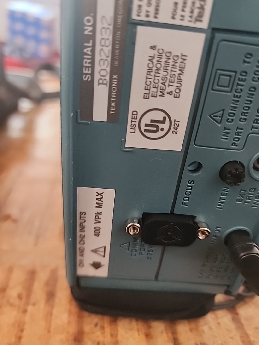 Tektronix Digital Oscilloscope 222A 12V Power Supply Carrying Case NEW Probe Set