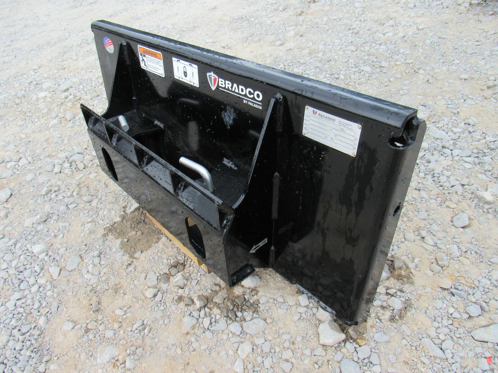 Bobcat MT50/52 To Mini Universal Attachments Adapter Conversion Bradco 18193