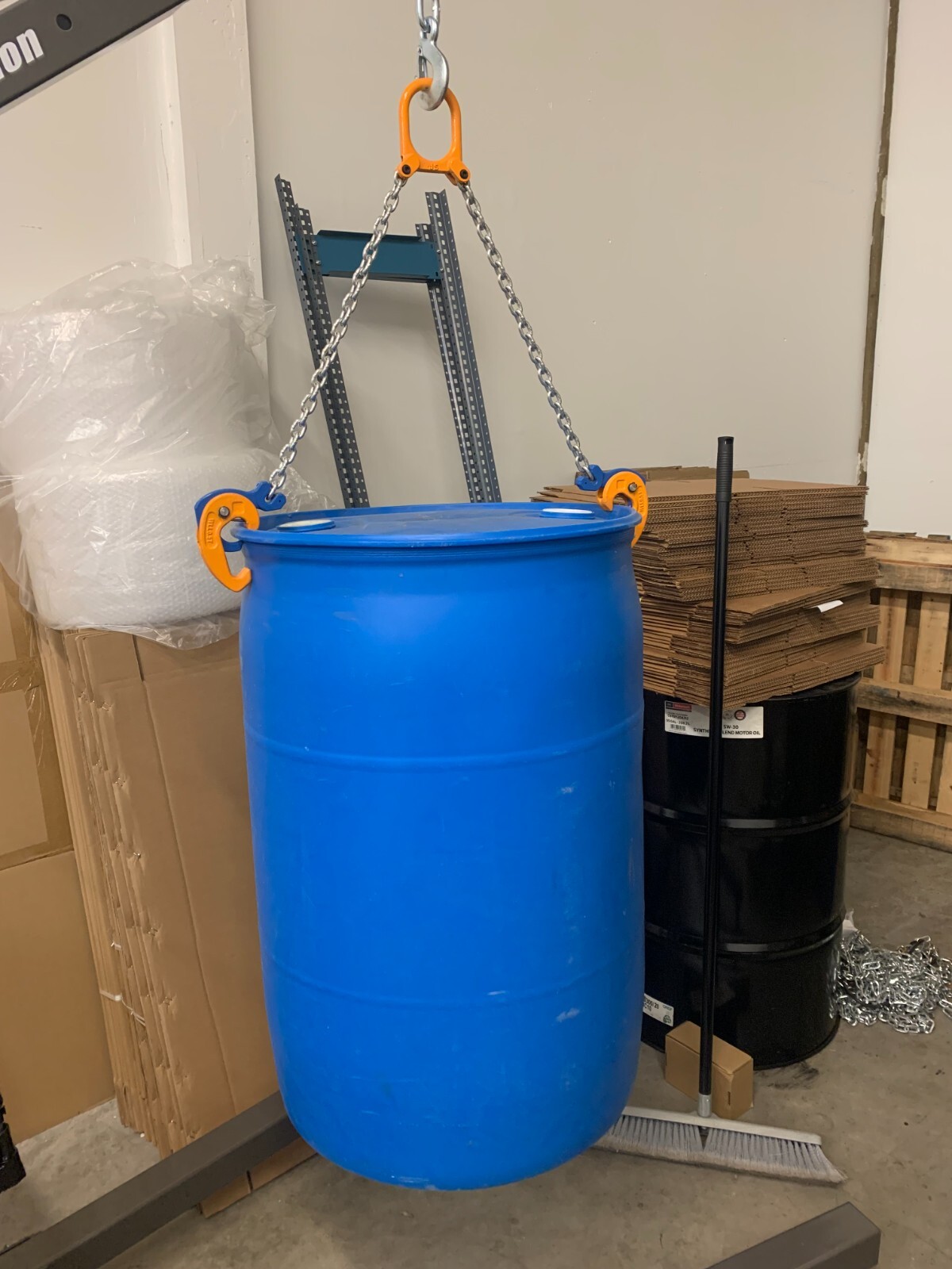 55 Gallon Drum Lifter Hoist + Sling, Metal or Plastic Barrel, 1 Ton New, Unused