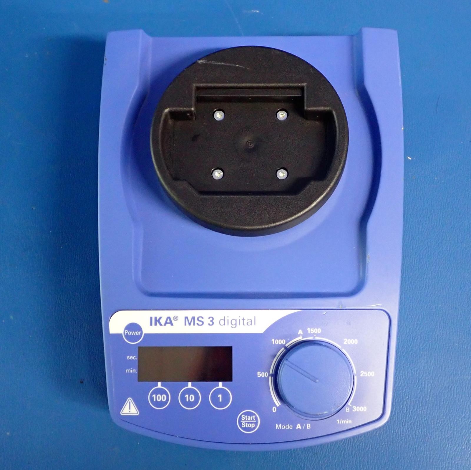 IKA MS 3 DIGITAL Plate Shaker
