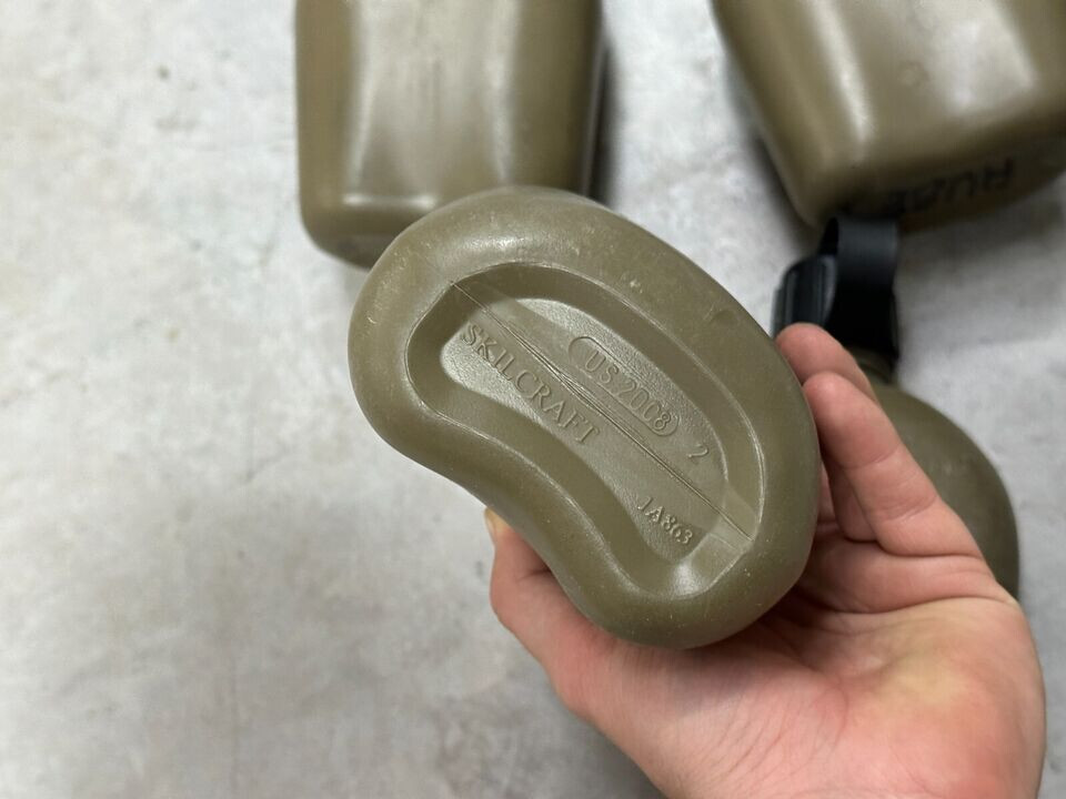 US Military 1 Quart Canteen Hard Plastic OD Green 1QT NBC Cap Army Field Gear VG