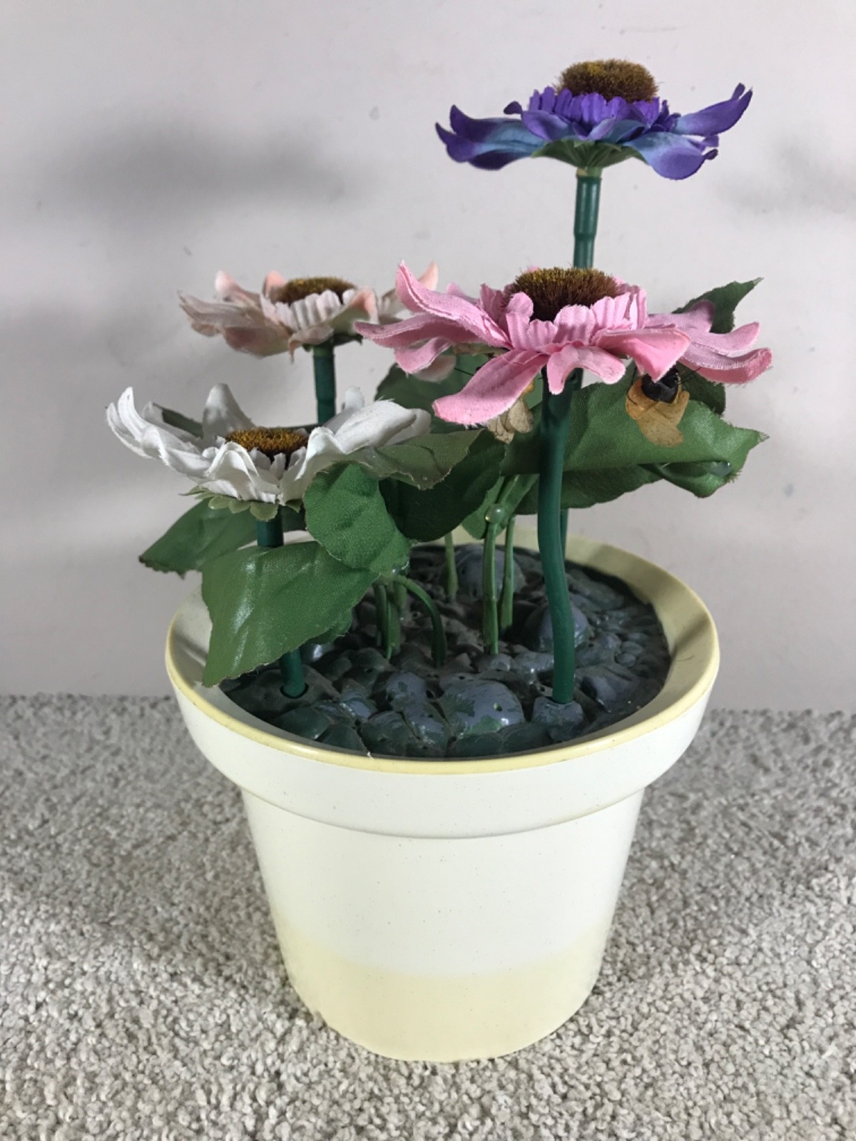 Gemmy Dancing Flowers "In The Mood" Animated Motion Activated Vintage 1998 Video