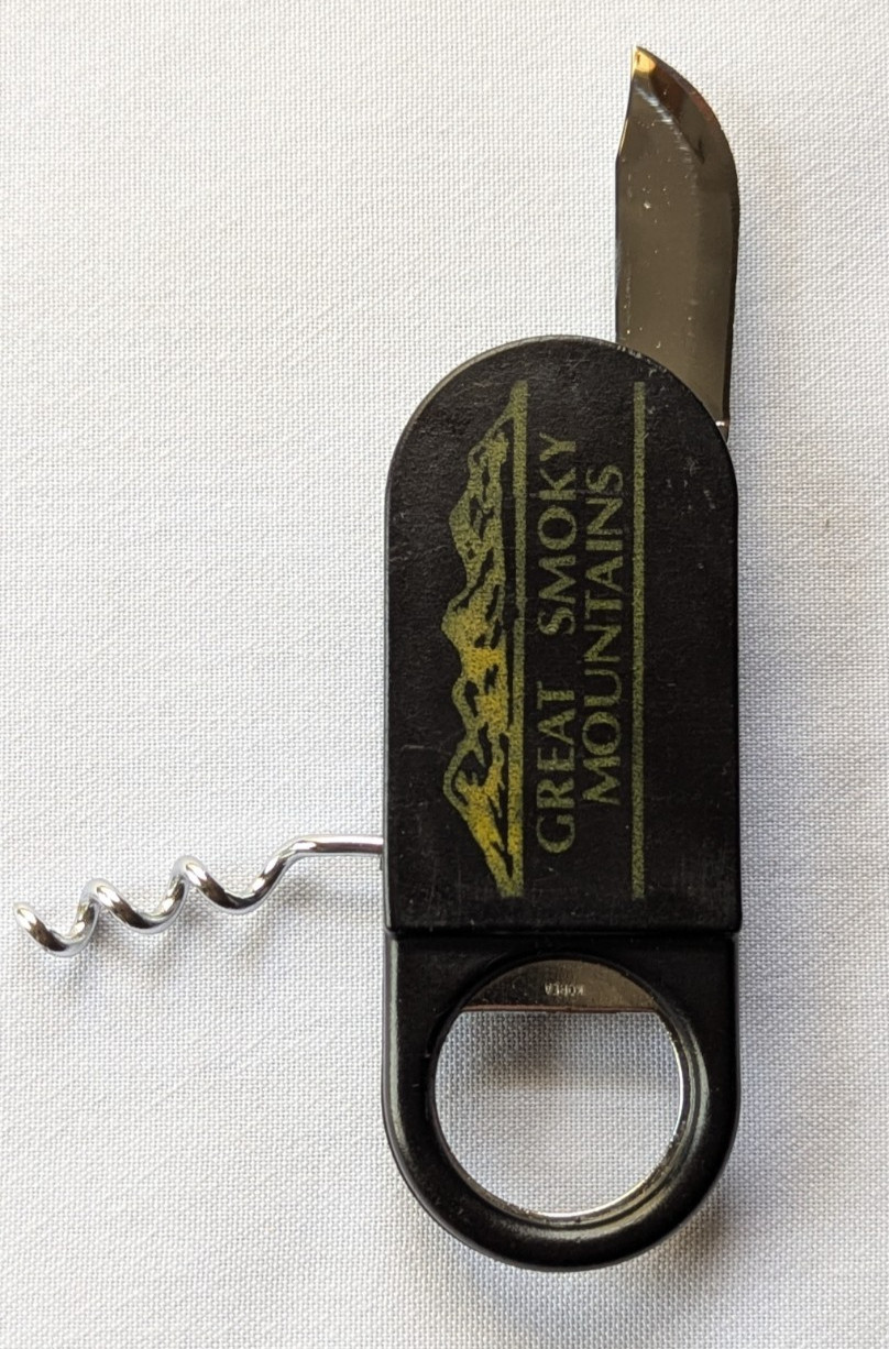 Great Smokey Mountains Advertisment Bar Multi Tool Corkscrew Opener Knife Cat