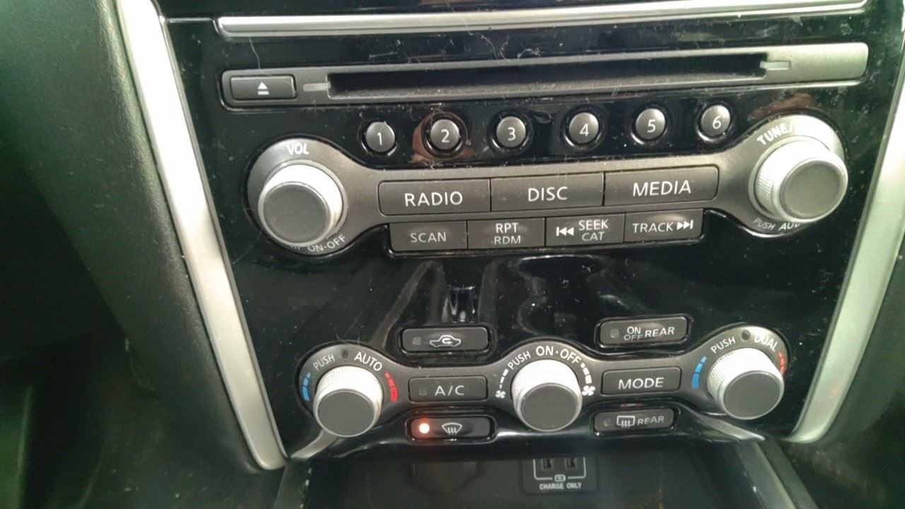 Audio Equipment Radio Panel Climate Control Fits 18 PATHFINDER 7015224