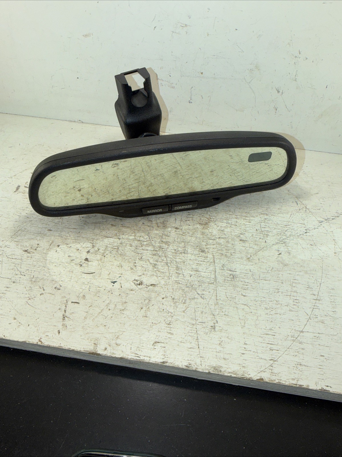 New OEM GM E11015322 GNTX261 Rearview Mirror Fits 2003-06 Silverados Tahoe Yukon