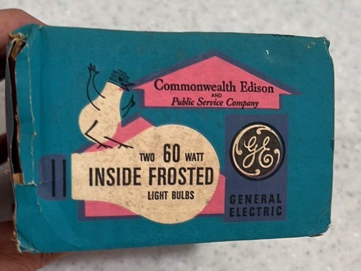 Vtg Commonwealth Edison 60 Watt Light Bulbs~50s/60s MCM Graphics~Prop/Use**READ*