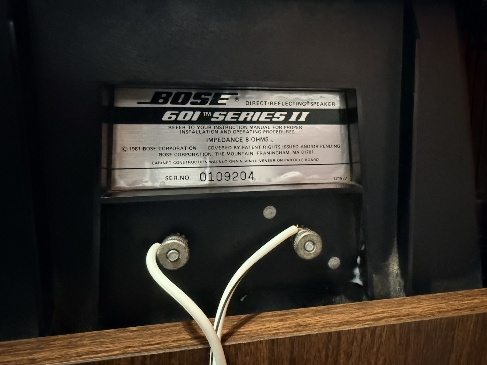 Bose 601 Series II Direct Reflecting Vintage Speakers Vinyl Wood look Finish