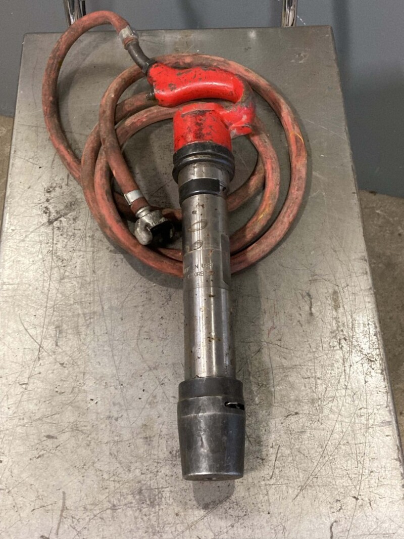 APT Pneumatic Rivet Buster  , 633