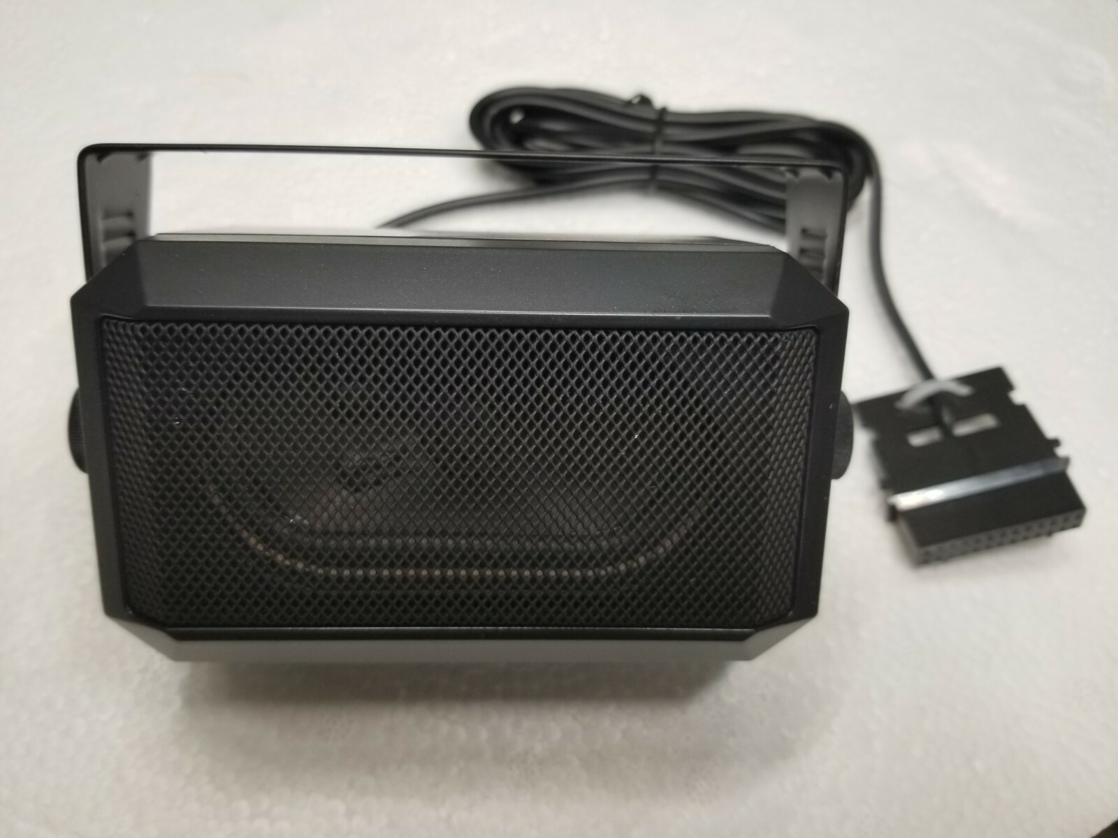 Speaker for Motorola RSN4003 XPR4350 XPR4550, XPR4580, XPR5550 XPR8300  NEW