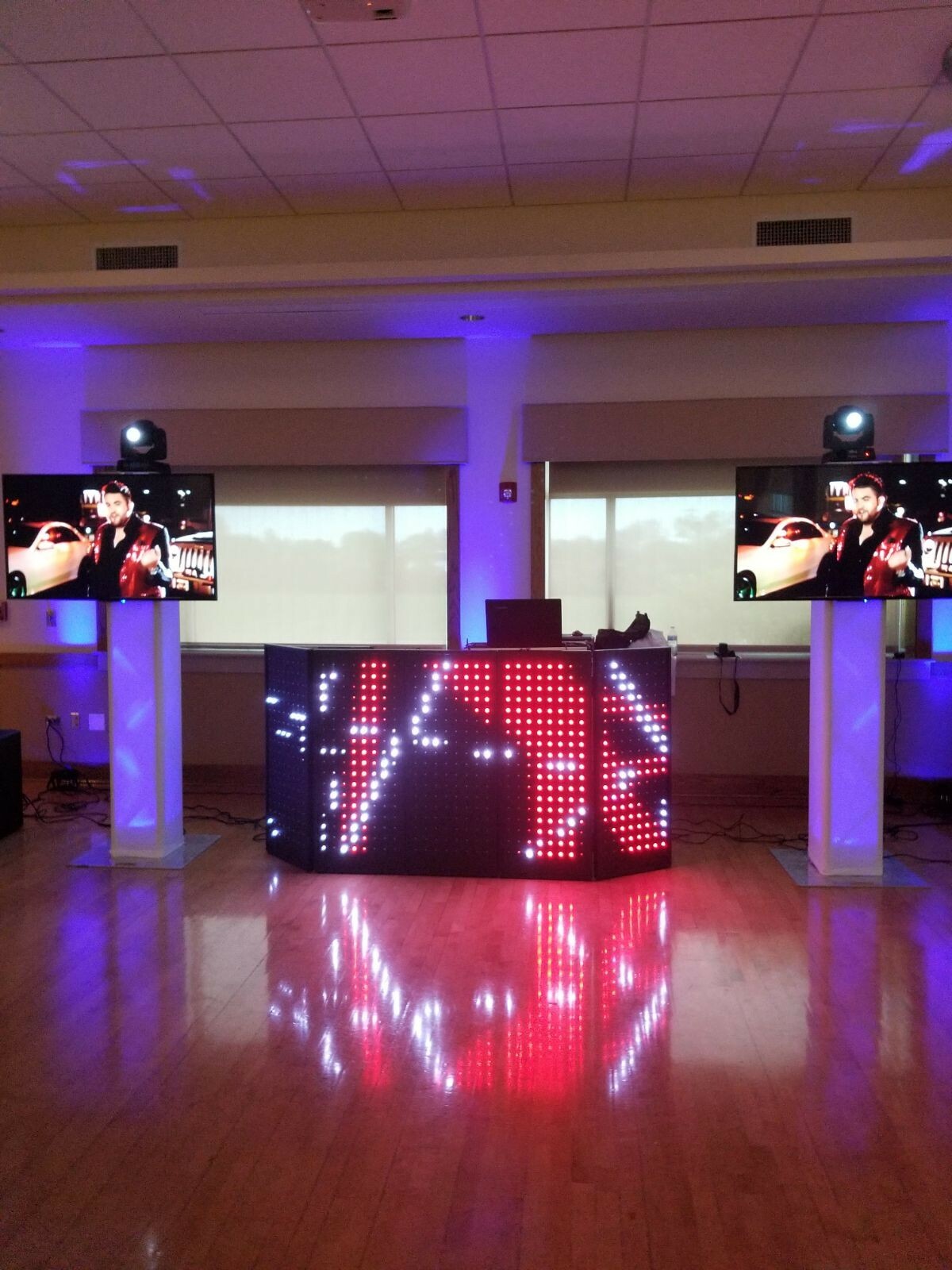 LED Pixel DJ Booth/ Facade Panels, 4 Detachable Interactive Panels