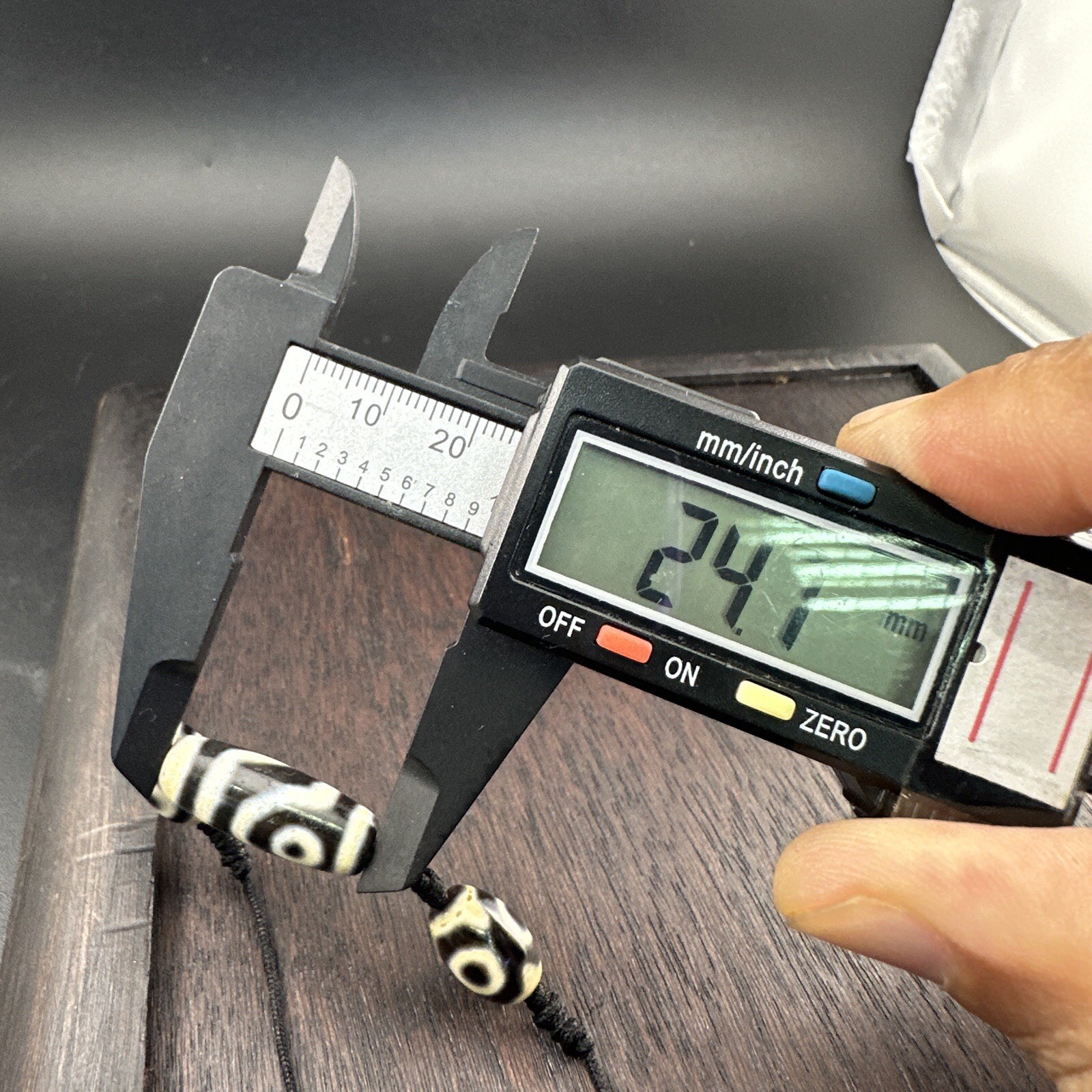 Indo Tibetan Agate 2 Eyes in Square Agate Stone Dzi Beads Amulet