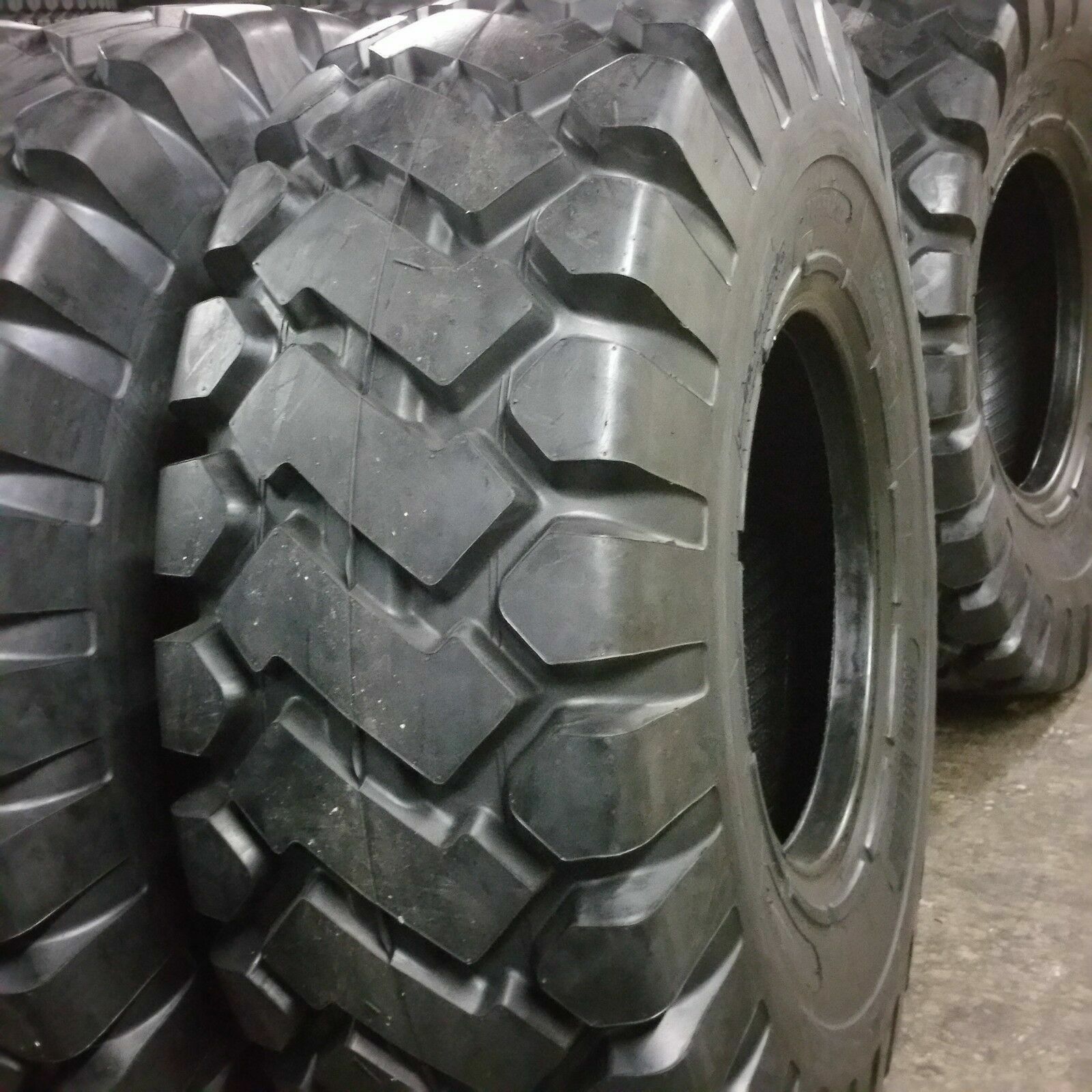 (1 TIRE) 20.5-25, 20.5x25 28 PLY E3-L3-E ROAD CREW LOADER TIRES