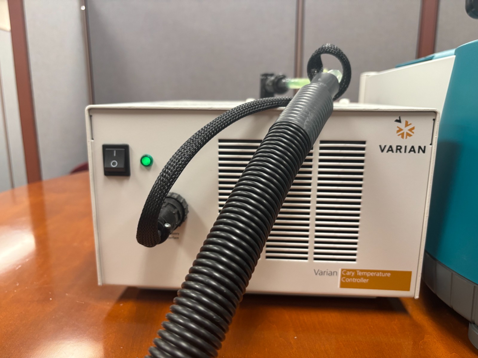 Varian Cary Eclipse Fluorescence Spectrophotometer