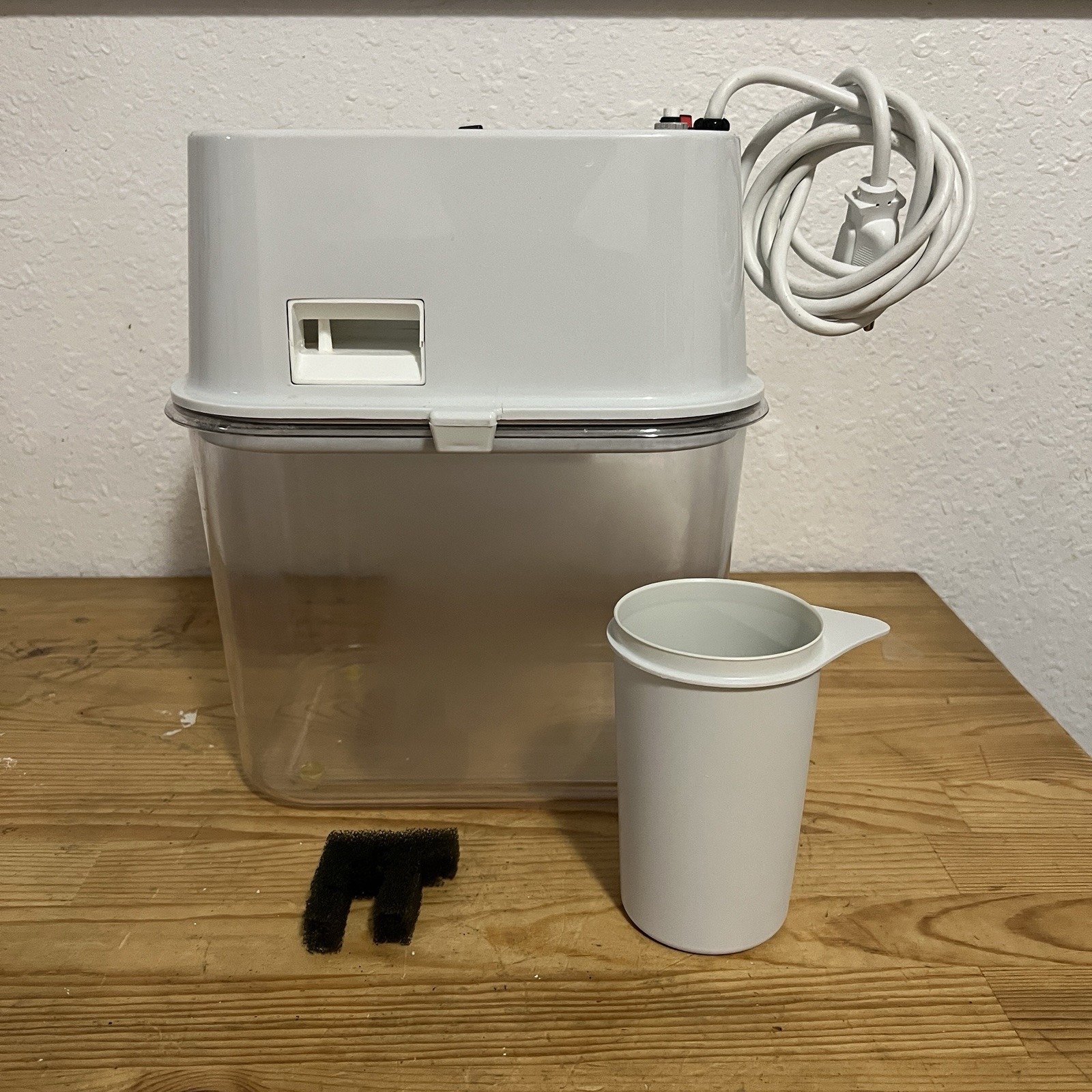 KTEK Blendtec The Kitchen Mill Model 91 Mill Grain Wheat Flour Electric Grinder