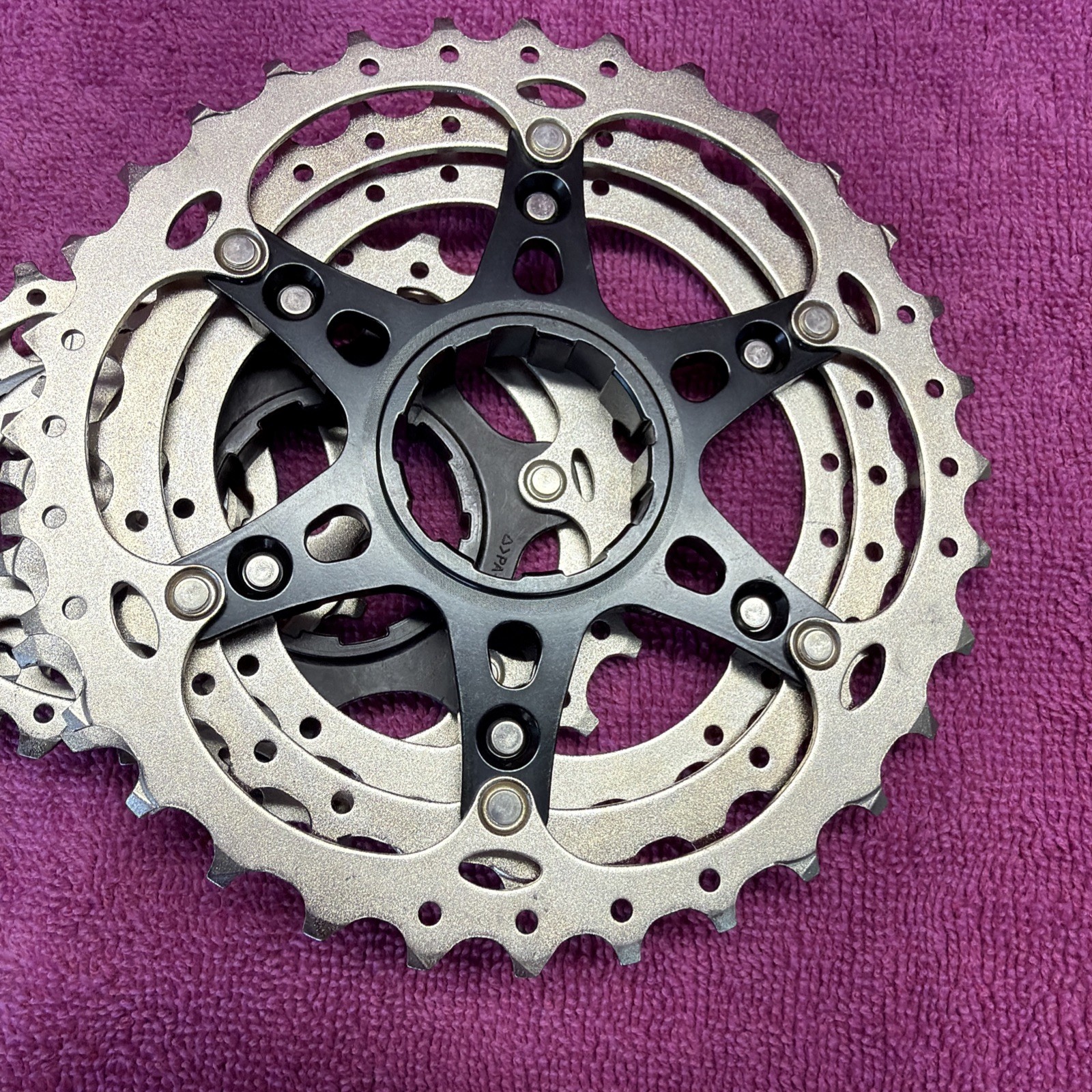 Shimano Ultegra CS-6800 11 Speed 11-32T Road Bike Hyperglide Casette