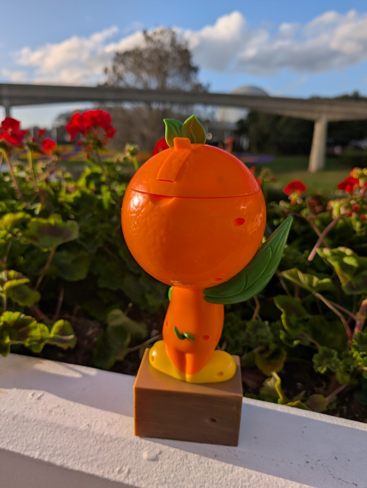 NEW🌟Disney Parks 2026 Epcot Flower & Garden Festival Orange Bird Sipper Cup