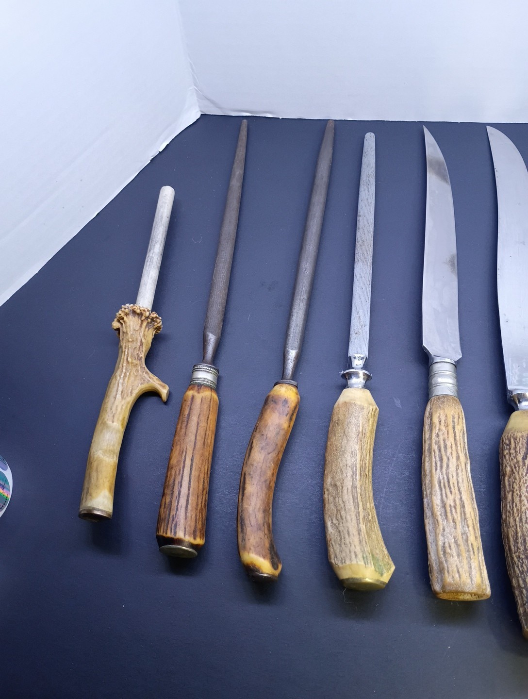 VINTAGE STAG HANDLE MIXED KITCHEN CARVING UTENSILS LOT