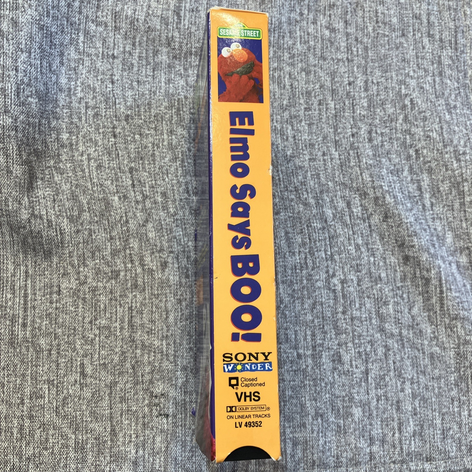 Sesame Street Elmo Says Boo VHS