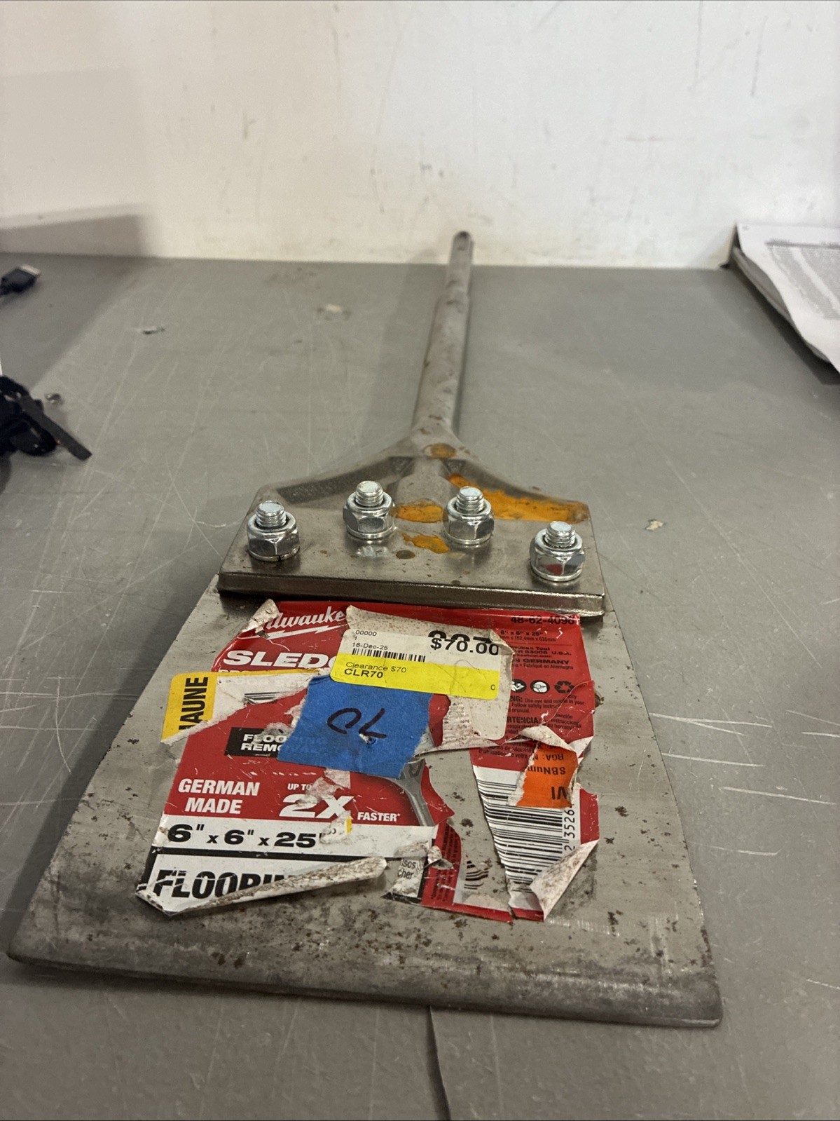 Milwaukee 48-62-4096 SDS-MAX Floor Scraper 6"X6"X25