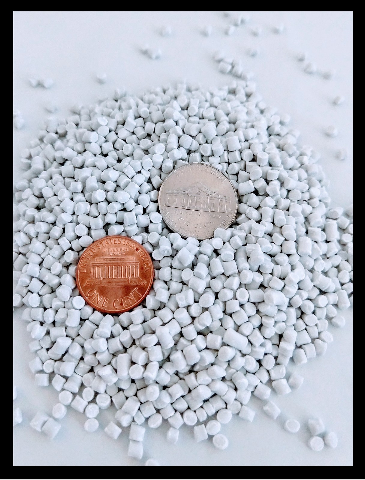 10 lbs Plastic Poly Pellets Weighted Blankets Cornhole Bags Doll Filler