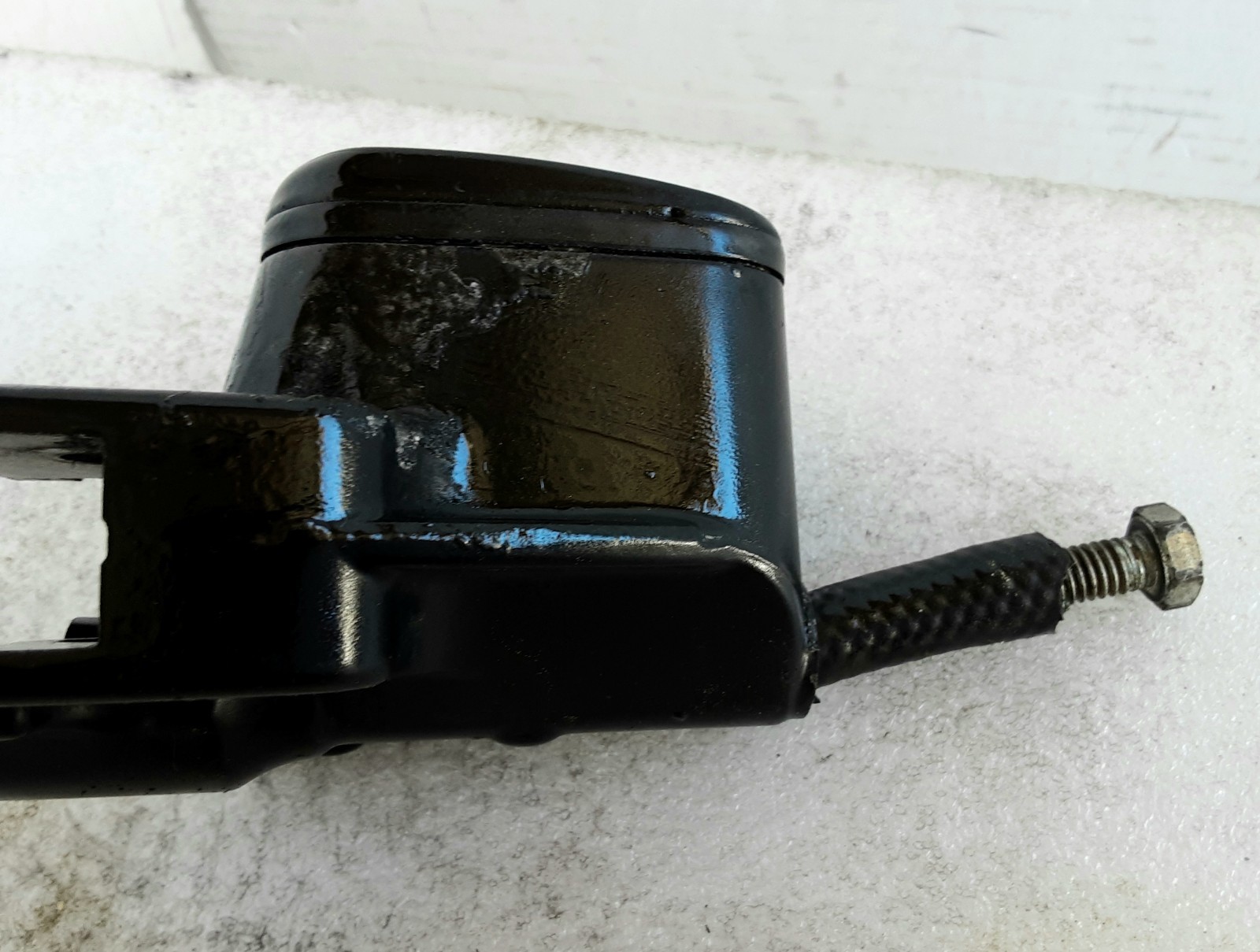 2006 HARLEY-DAVIDSON STREET GLIDE OEM FRONT BRAKE MASTER CYLINDER 9/16