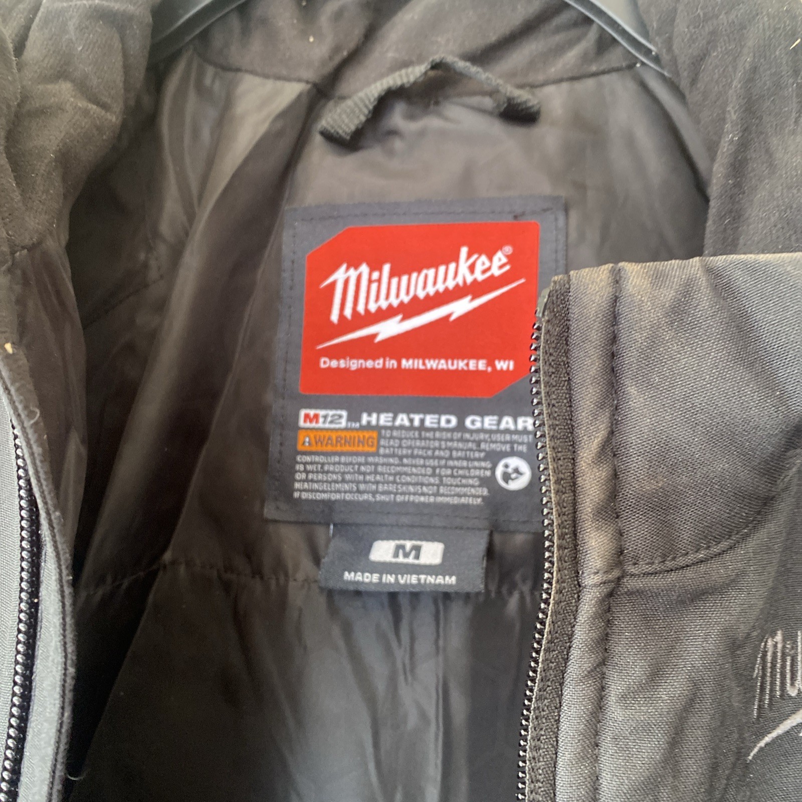 Milwaukee M12 Axis Women's Heated Jacket Kit Black Size S F102 Medium