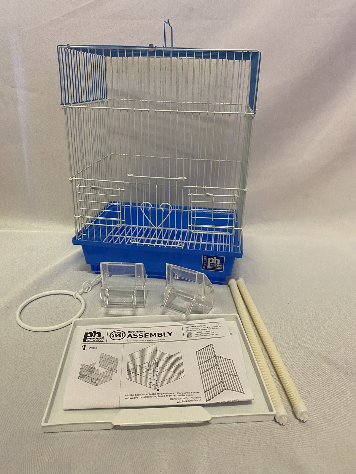 Prevue Pet Products Flat Top Economy Small Bird Cage Small Blue Plastic Base