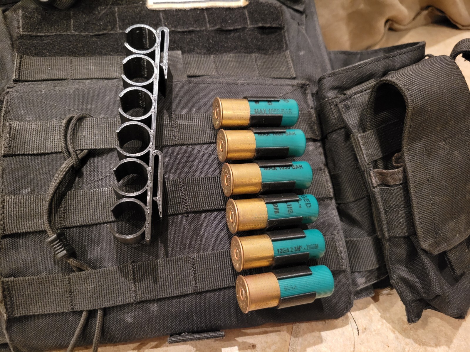 Tactical Molle 6 Round 12 Gauge Shotgun Shell Holder for Vest / Plate Carrier