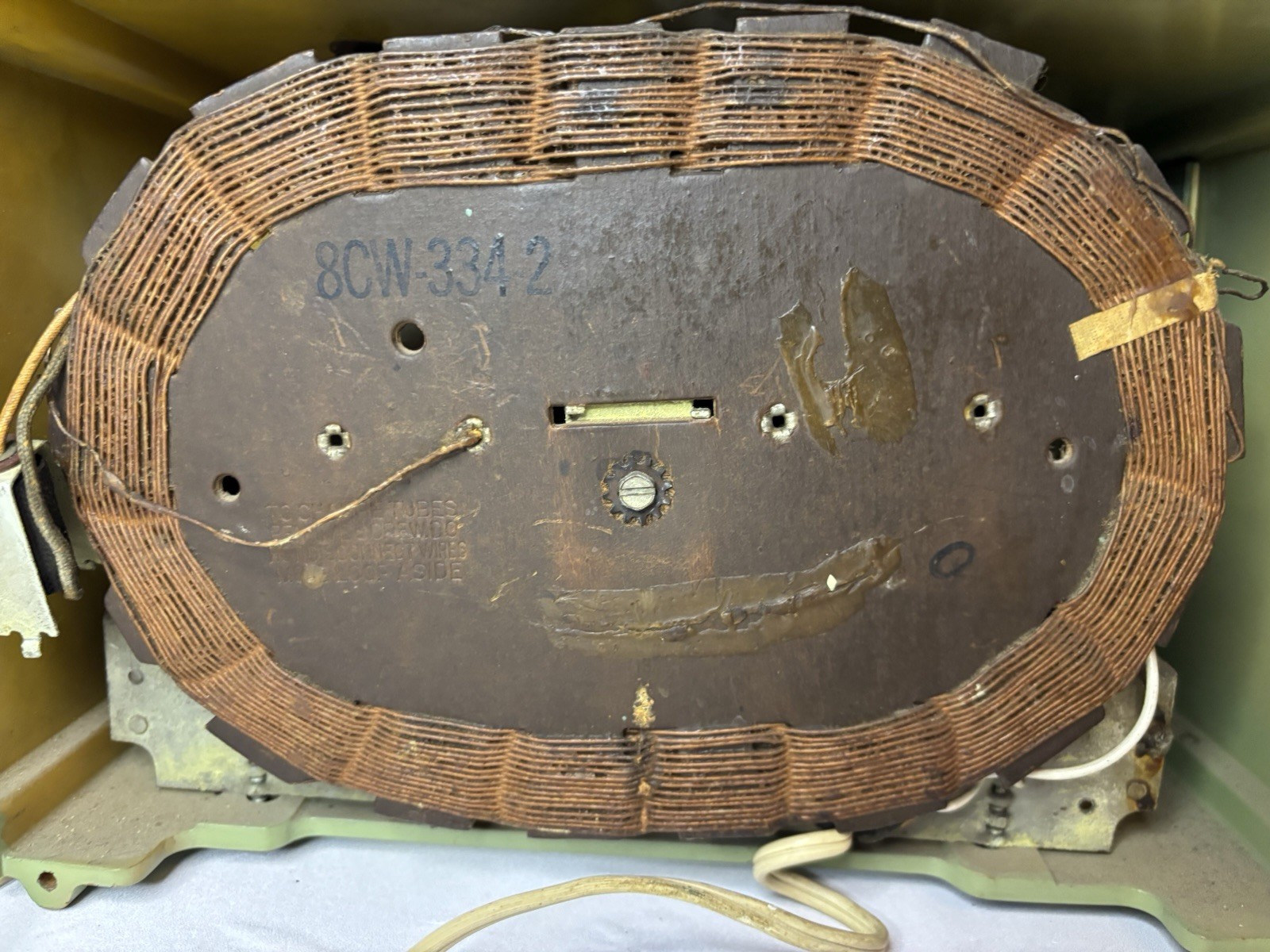 Vtg 1930s Emerson "Bullseye" Tube Radio - Green - Works! Art Deco MCM 8CW-334-2