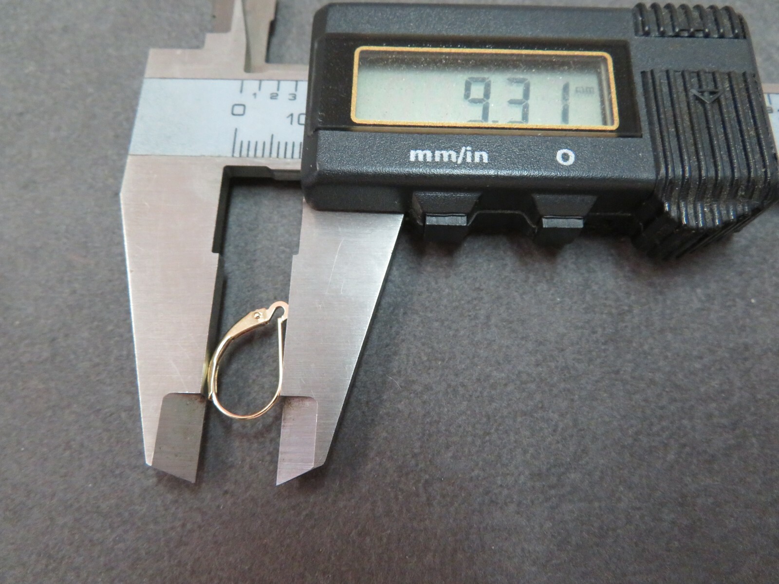 One Pair 14K Solid Y. Gold Interchangeable Lever Back Earwires Earrings